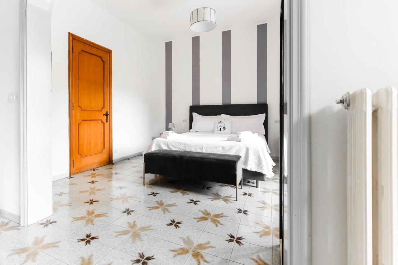 ليتشي 2 Santi - Suite And Rooms المظهر الخارجي الصورة
